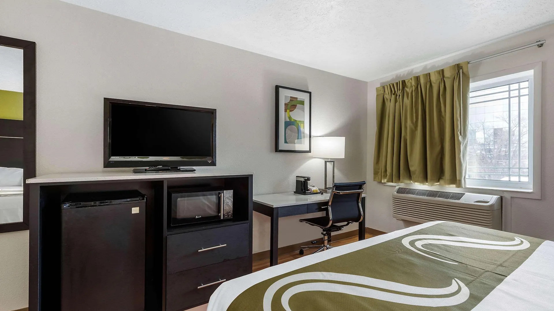 Quality Inn Coraopolis 2*,  ABD